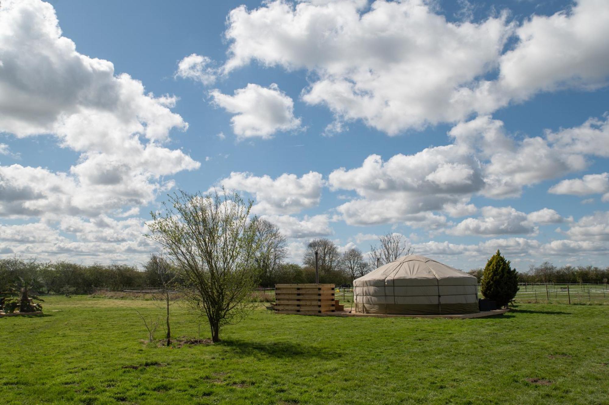 ホテル Lincoln Yurts エクステリア 写真