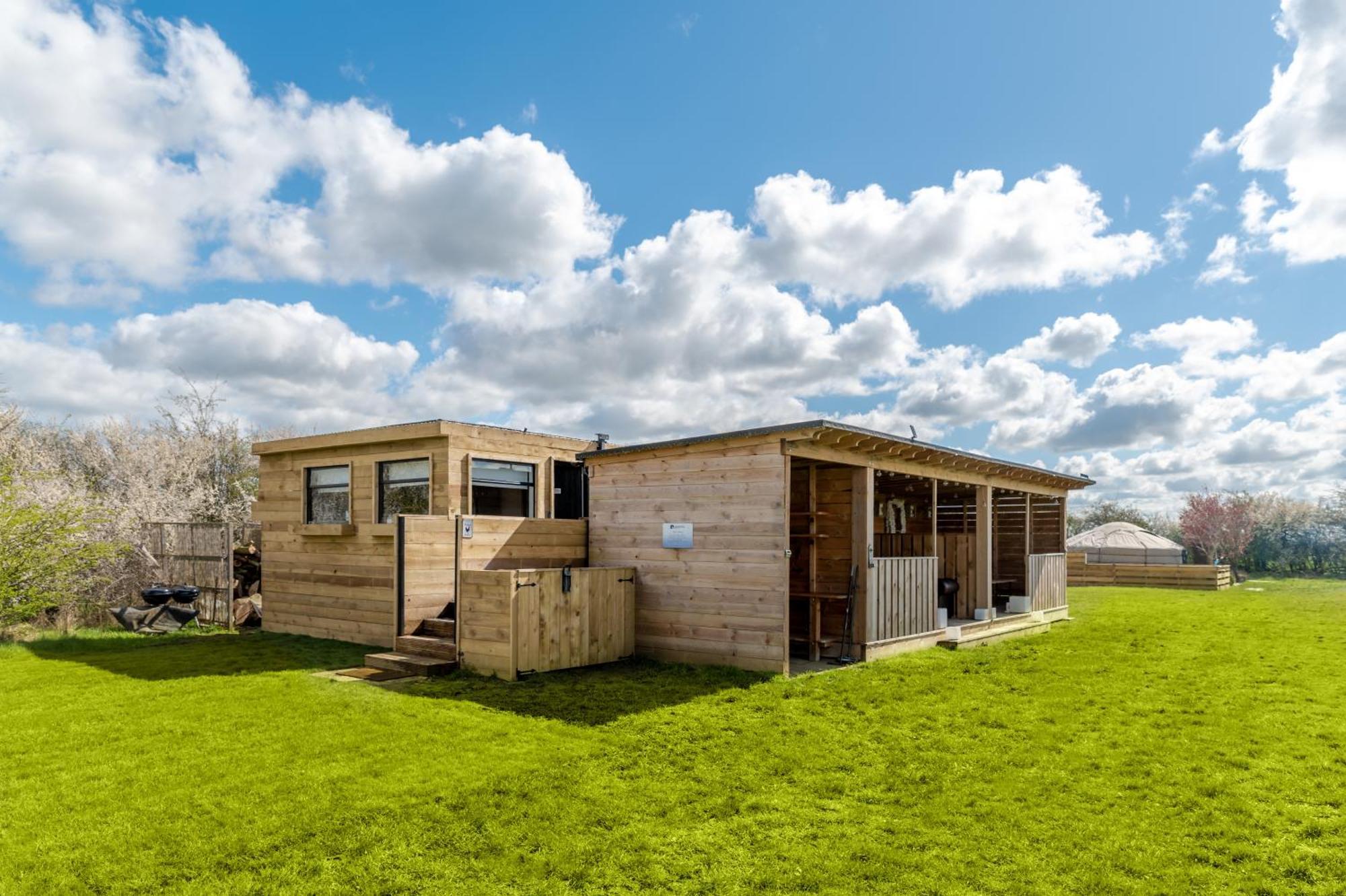 ホテル Lincoln Yurts エクステリア 写真