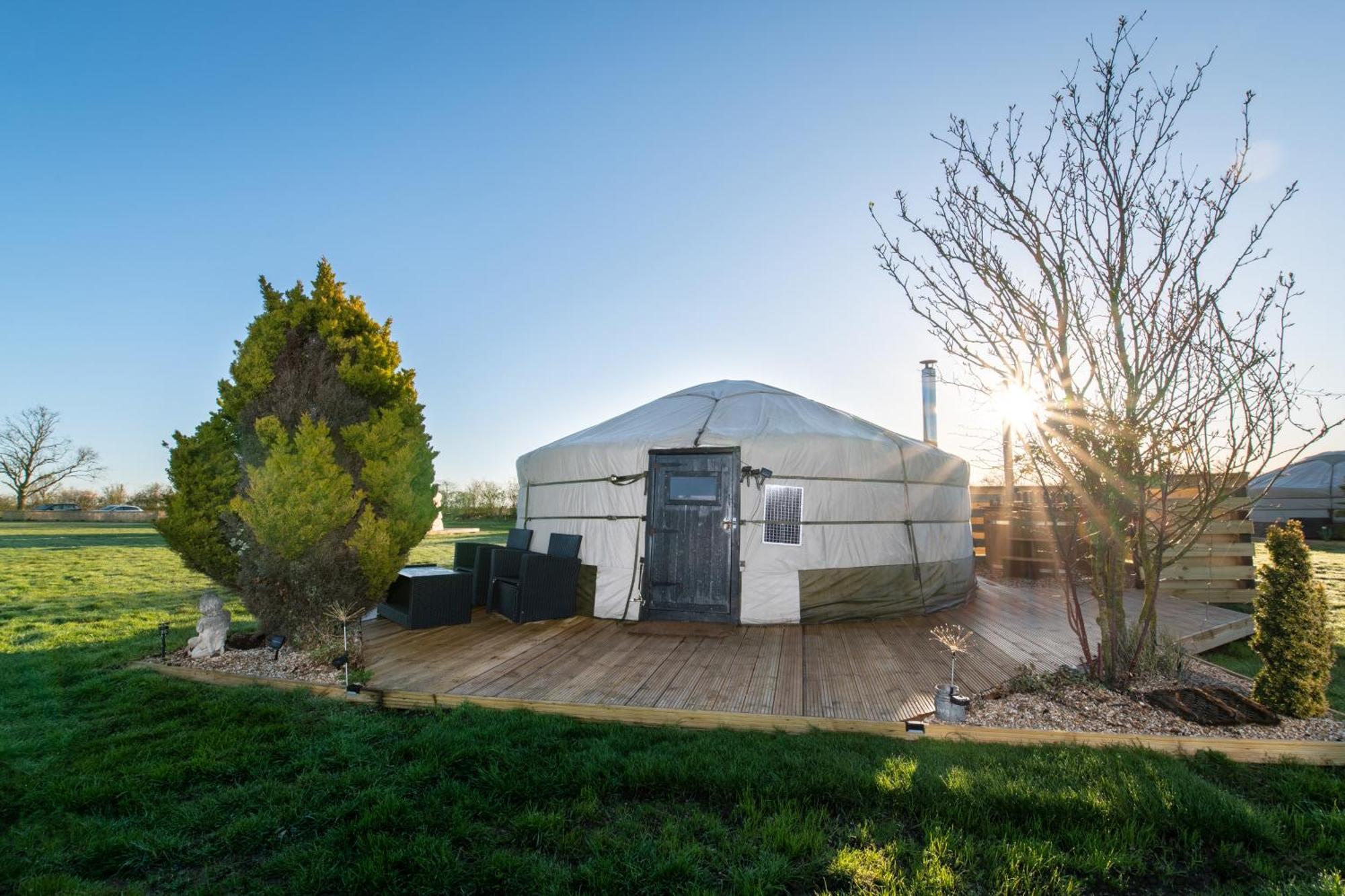ホテル Lincoln Yurts エクステリア 写真