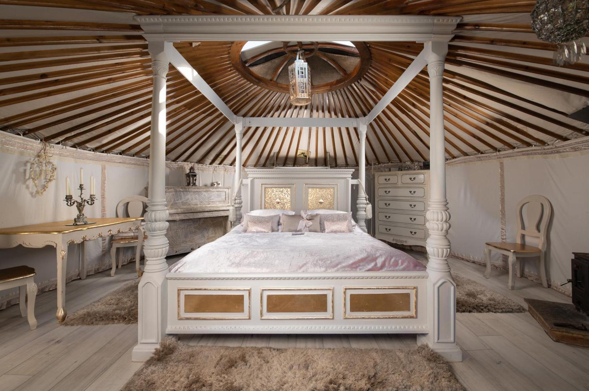 ホテル Lincoln Yurts エクステリア 写真