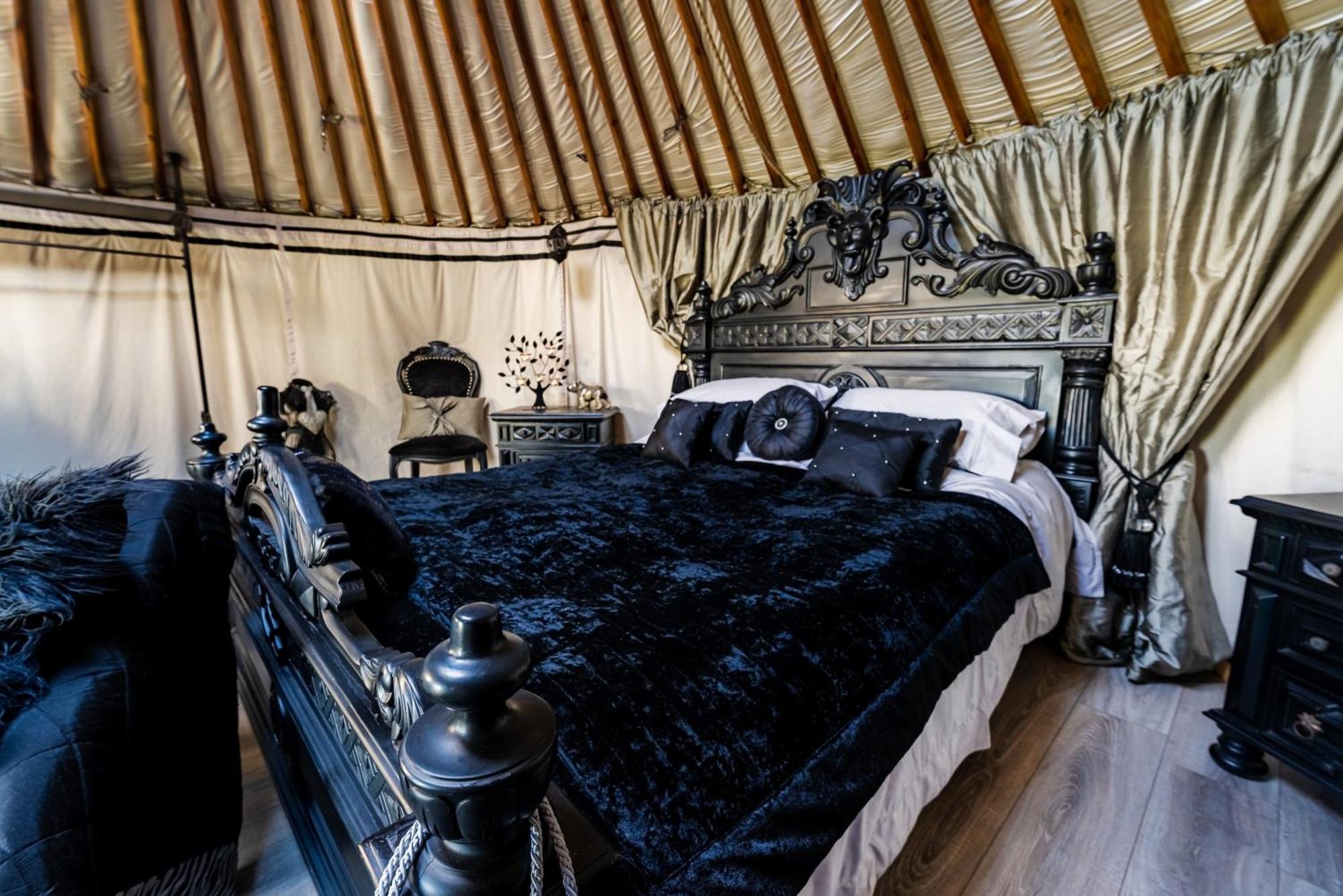 ホテル Lincoln Yurts エクステリア 写真